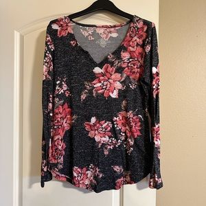 Maurice’s long sleeve top